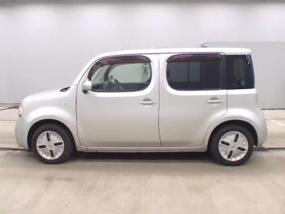 Nissan CUBE  с аукциона в Японии