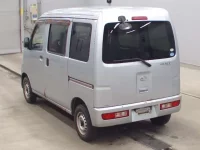 Daihatsu HIJET VAN лот № 3077 оценка 3  с аукциона в Японии 5