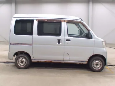 Daihatsu HIJET VAN  с аукциона в Японии