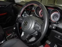 Suzuki SWIFT лот № 3042 оценка 3.5  с аукциона в Японии 2
