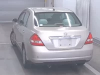 Nissan TIIDA LATIO лот № 4008 оценка R  с аукциона в Японии 1