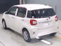 Toyota PASSO лот № 30264 оценка 4.5  с аукциона в Японии 5