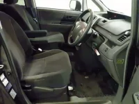 Toyota NOAH лот № 5058 оценка R  с аукциона в Японии 3