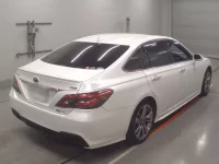 Toyota CROWN лот № 30254 оценка 4  с аукциона в Японии 1