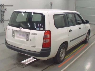 Toyota SUCCEED  с аукциона в Японии