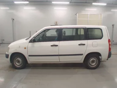 Toyota SUCCEED  с аукциона в Японии