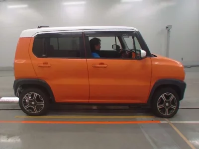 Suzuki HUSTLER  с аукциона в Японии