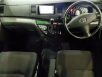 Toyota ISIS лот № 5068 оценка 3.5  с аукциона в Японии 2