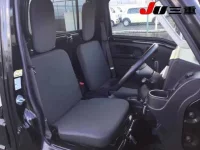 Toyota PIXIS TRUCK лот № 1511 оценка 4  с аукциона в Японии 4