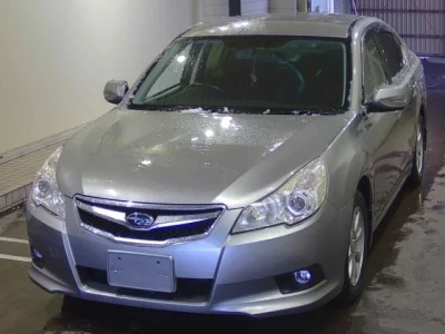 Subaru LEGACY B4