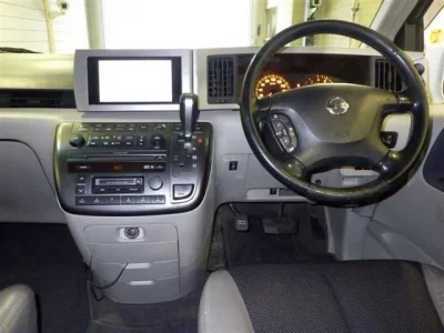 Nissan ELGRAND  с аукциона в Японии