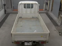 Nissan ATLAS лот № 8009 оценка 3.5  с аукциона в Японии 6