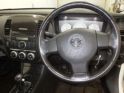 Nissan SYLPHY  с аукциона в Японии