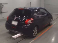 Peugeot 208 лот № 38150 оценка 3.5  с аукциона в Японии 1
