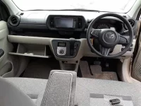 Toyota PASSO лот № 30283 оценка 3.5  с аукциона в Японии 8
