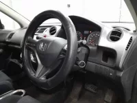 Honda STREAM лот № 3104 оценка 3  с аукциона в Японии 6