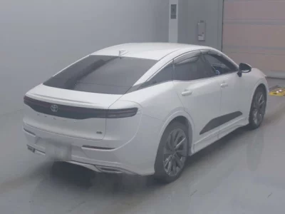 Toyota CROWN CROSSOVER