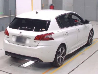 Peugeot 308  с аукциона в Японии
