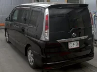 Nissan SERENA лот № 3079 оценка 4  с аукциона в Японии 1