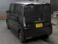 Honda N BOX лот № 3081 оценка 6  с аукциона в Японии 1