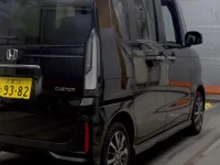 Honda N BOX лот № 3081 оценка 6  с аукциона в Японии 4