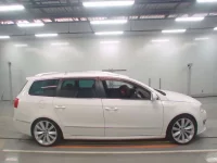 Volkswagen PASSAT VARIANT лот № 38170 оценка 4  с аукциона в Японии 2