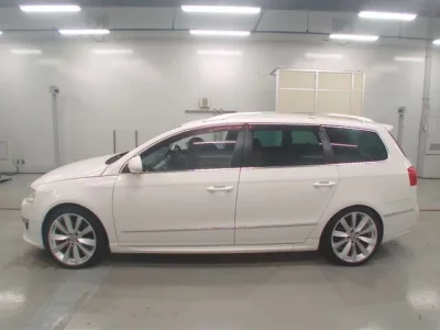 Volkswagen PASSAT VARIANT  с аукциона в Японии