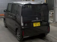 Honda N BOX лот № 3082 оценка S  с аукциона в Японии 1