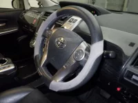 Toyota PRIUS ALPHA лот № 3083 оценка 3.5  с аукциона в Японии 2