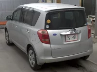 Toyota RACTIS лот № 3084 оценка 3.5  с аукциона в Японии 1