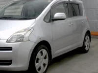 Toyota RACTIS лот № 3084 оценка 3.5  с аукциона в Японии 3