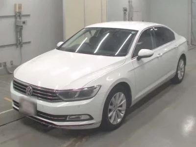Volkswagen PASSAT  с аукциона в Японии