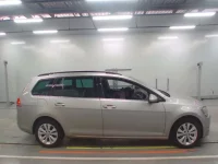 Volkswagen GOLF VARIANT лот № 38171 оценка 5  с аукциона в Японии 2