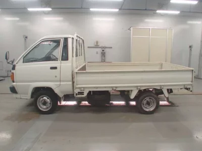 Toyota LITE ACE TRUCK