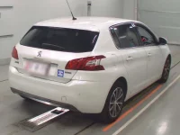 Peugeot 308 лот № 38177 оценка 4.5  с аукциона в Японии 1