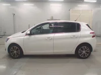 Peugeot 308 лот № 38177 оценка 4.5  с аукциона в Японии 3