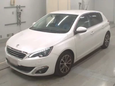 Peugeot 308  с аукциона в Японии