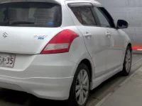 Suzuki SWIFT лот № 3091 оценка 3.5  с аукциона в Японии 4