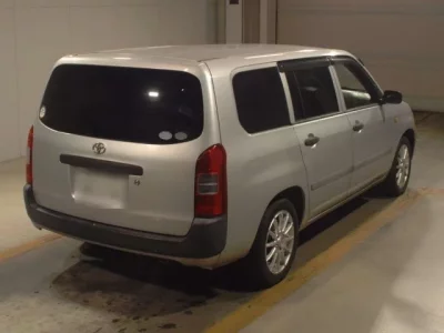 Toyota PROBOX  с аукциона в Японии