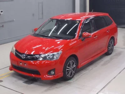 Toyota COROLLA FIELDER  с аукциона в Японии