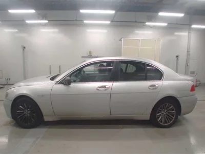 BMW 7-Series  с аукциона в Японии