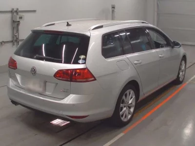 Volkswagen GOLF VARIANT  с аукциона в Японии