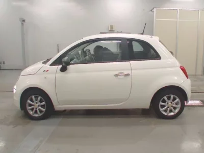 Fiat 500  с аукциона в Японии