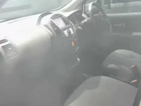 Nissan LAFESTA лот № 2527 оценка 3  с аукциона в Японии 2