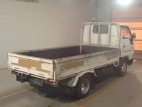 Toyota DYNA лот № 63503 оценка RA  с аукциона в Японии 1