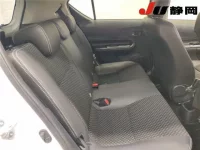 Toyota AQUA лот № 4046 оценка R  с аукциона в Японии 7