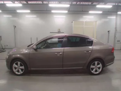Volkswagen PASSAT  с аукциона в Японии
