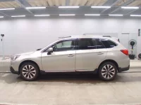 Subaru LEGACY OUTBACK лот № 3136 оценка 3.5  с аукциона в Японии 3