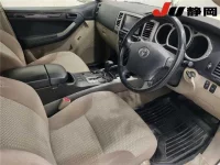 Toyota HILUX SURF лот № 4052 оценка 3.5  с аукциона в Японии 2