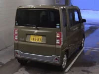 Toyota PIXIS MEGA лот № 4034 оценка 3.5  с аукциона в Японии 1